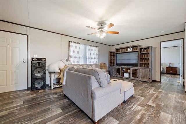 156 Daniel DR, Bertram, TX 78605