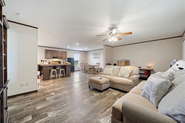 156 Daniel DR, Bertram, TX 78605