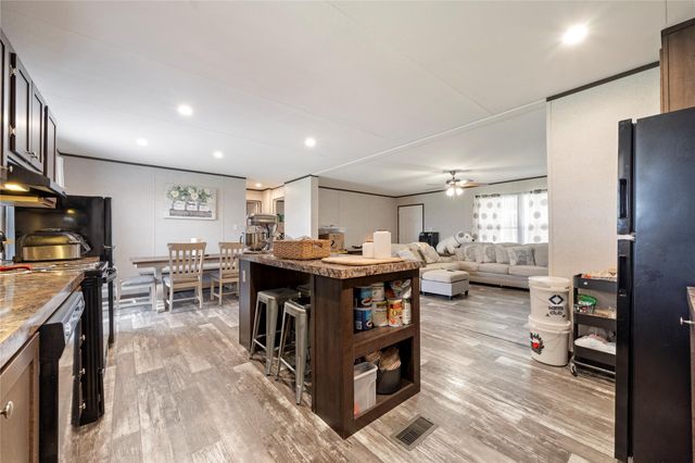 156 Daniel DR, Bertram, TX 78605