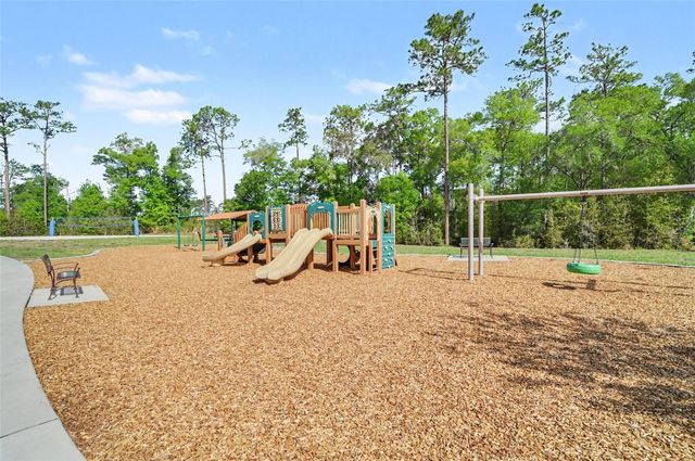 212 DUKE DRIVE, Deland, FL 32724