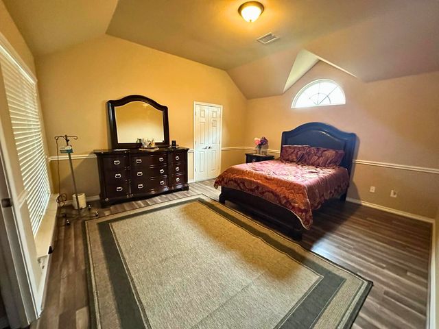 918 Myers Meadow Drive, Garland, TX 75043