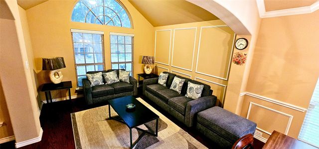 918 Myers Meadow Drive, Garland, TX 75043