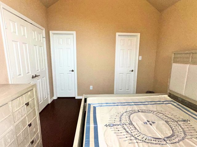 918 Myers Meadow Drive, Garland, TX 75043