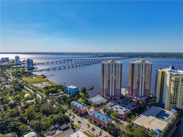 2745 1st ST 1106, Fort Myers, FL 33916