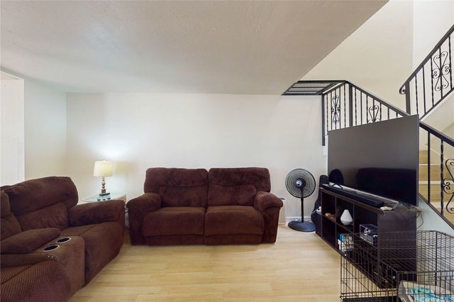 94-061 Kuahelani Avenue 132, Mililani, HI 96789