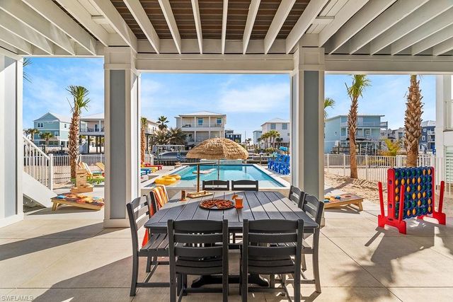 168 Chapel ST, Fort Myers Beach, FL 33931