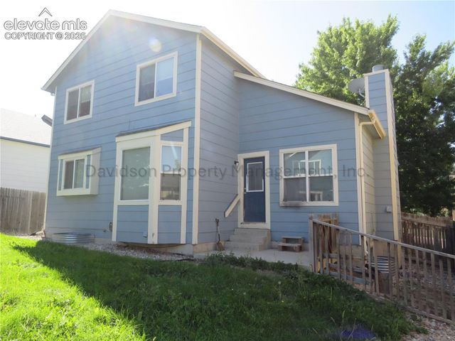3280 Richmond Drive, Colorado Springs, CO 80922
