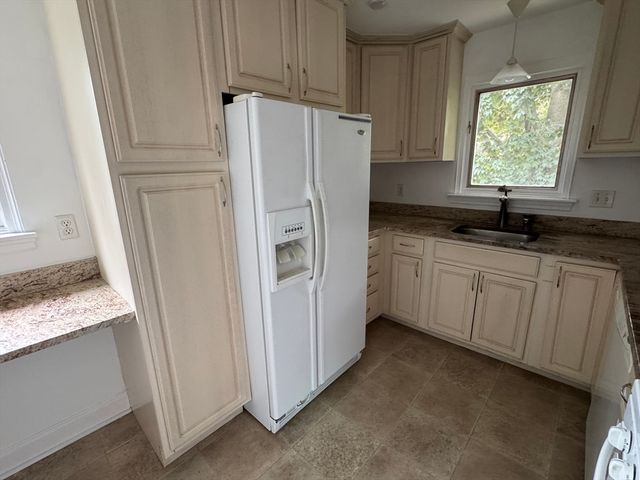 15-17 Belmont Road 2, Brookline, MA 02467