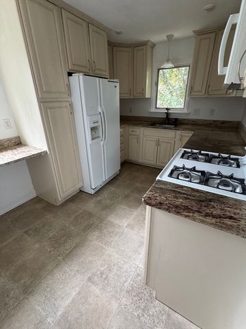 15-17 Belmont Road 2, Brookline, MA 02467