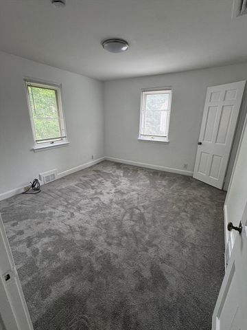 15-17 Belmont Road 2, Brookline, MA 02467