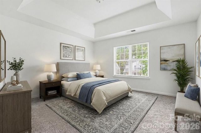 1215 Mcallister Drive, Charlotte, NC 28216