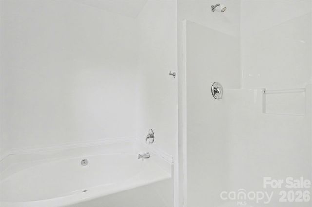 1215 Mcallister Drive, Charlotte, NC 28216