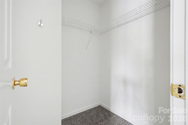 1215 Mcallister Drive, Charlotte, NC 28216