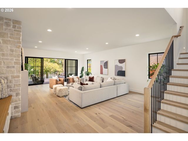 843 TERRACE Dr, Lake Oswego, OR 97034
