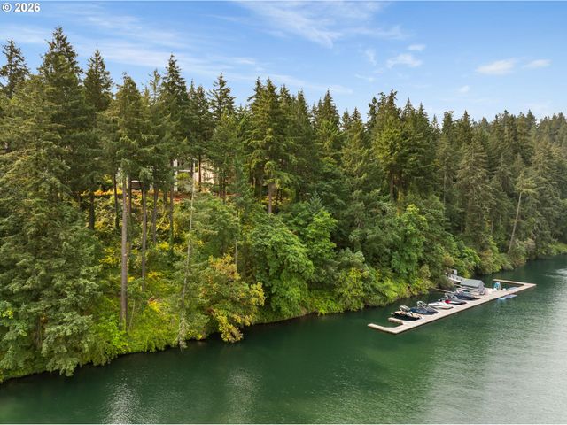 843 TERRACE Dr, Lake Oswego, OR 97034