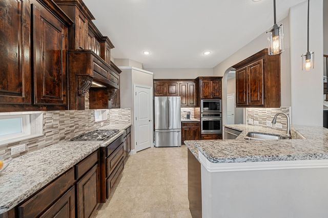 2413 Kingsgate Drive, Little Elm, TX 75068