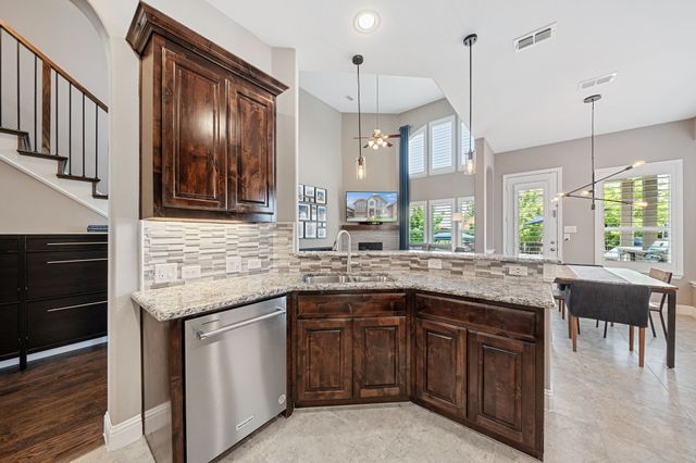 2413 Kingsgate Drive, Little Elm, TX 75068