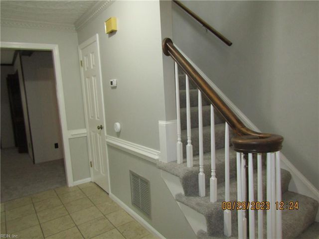948 Timberlake DR, Virginia Beach, VA 23464
