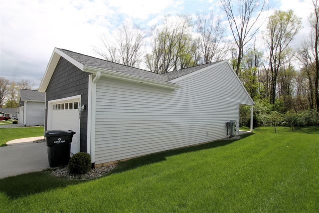 7241 Glendora Lane, Kalamazoo, MI 49009