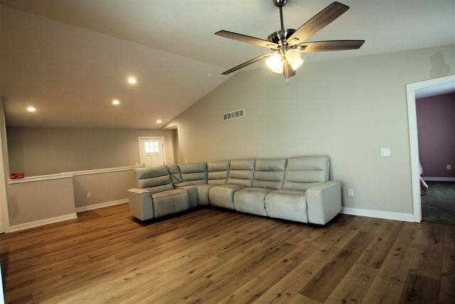 7241 Glendora Lane, Kalamazoo, MI 49009