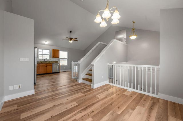 6078 Edgemont Way, Shelbyville, KY 40065