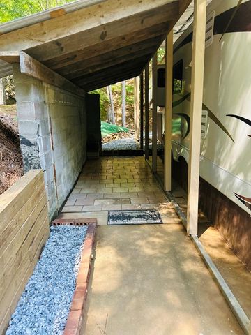 259 37th Street, Ellijay, GA 30540