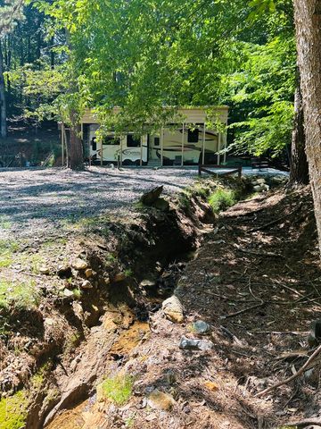 259 37th Street, Ellijay, GA 30540