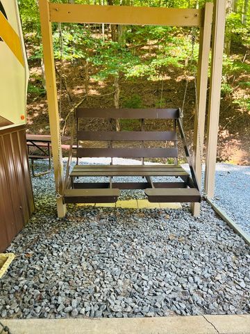 259 37th Street, Ellijay, GA 30540