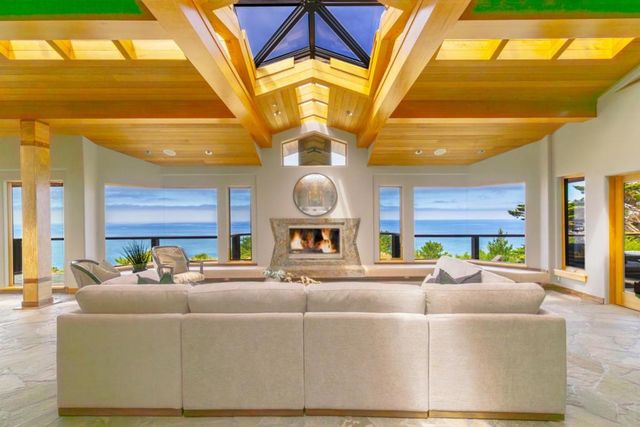 31475 Highway 1, Carmel, CA 93923