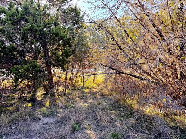 1100 Diamondhead DR, Canyon Lake, TX 78133