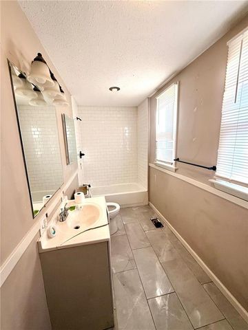 2624 Saint Joseph Avenue, St Joseph, MO 64505