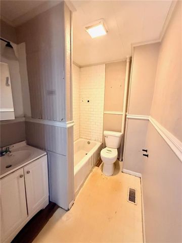 2624 Saint Joseph Avenue, St Joseph, MO 64505