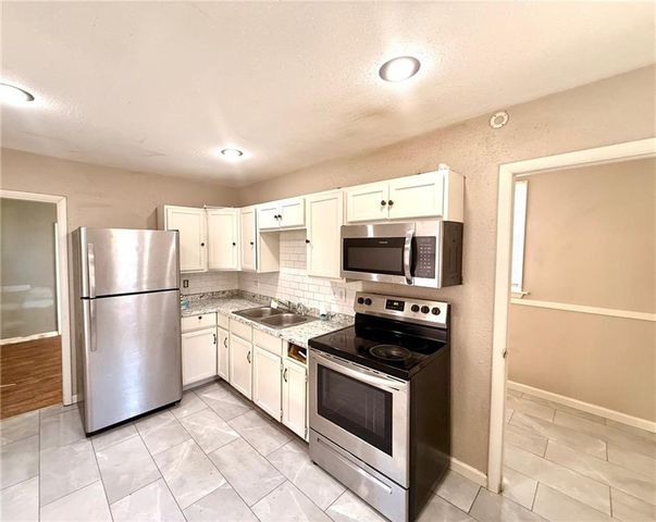 2624 Saint Joseph Avenue, St Joseph, MO 64505