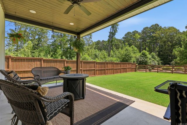 6150 Creekwater Drive, Alexander, AR 72002