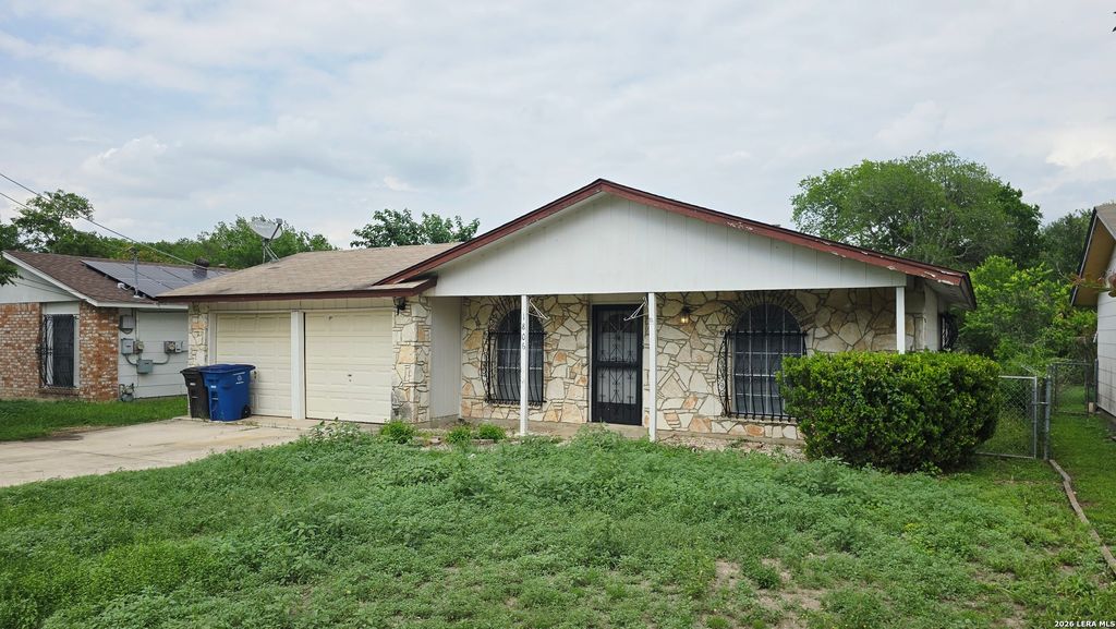 1806 Wrangler, San Antonio, TX 78227