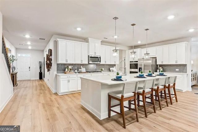 328 Bailiwick Lane, Canton, GA 30115