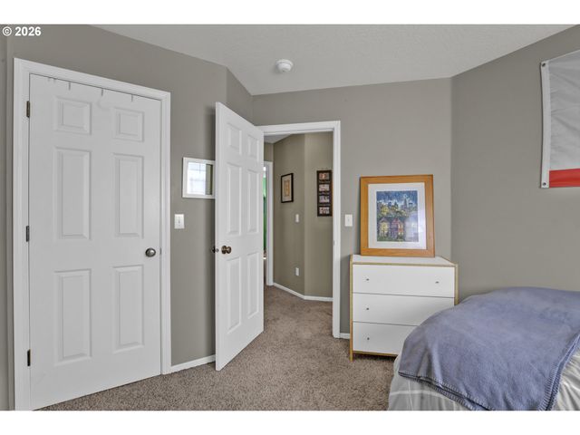 190 NAISMITH Blvd, Eugene, OR 97404