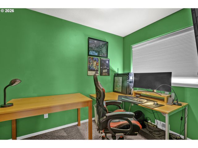 190 NAISMITH Blvd, Eugene, OR 97404