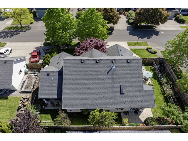 190 NAISMITH Blvd, Eugene, OR 97404