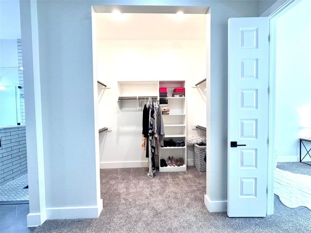 2402 Amesbury Drive, Midlothian, TX 76065