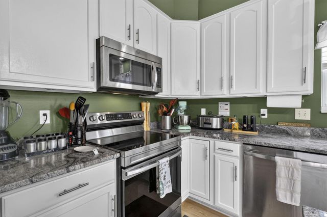 844 Ellis Street, Pickerington, OH 43147