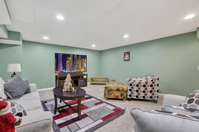 844 Ellis Street, Pickerington, OH 43147