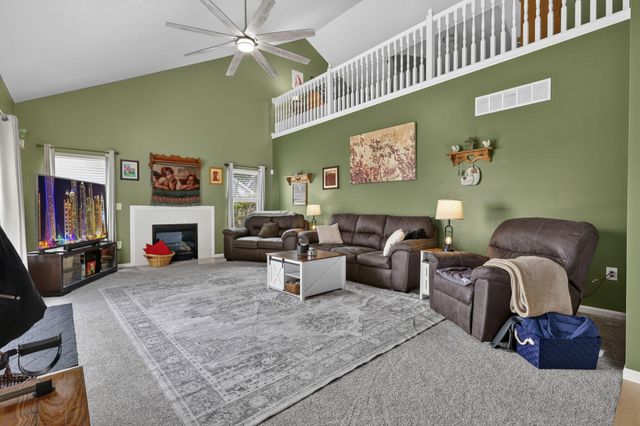 844 Ellis Street, Pickerington, OH 43147