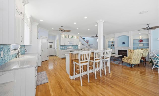 211 N 58th Ave. N, North Myrtle Beach, SC 29582