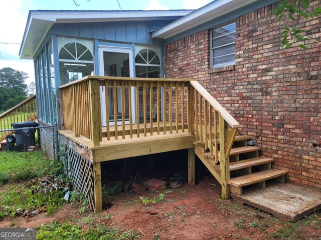 5461 28th Avenue, Valley, AL 36854