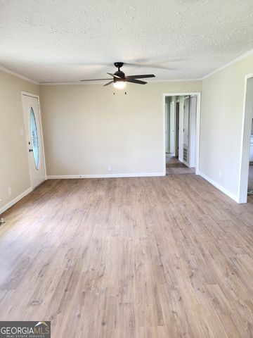 5461 28th Avenue, Valley, AL 36854