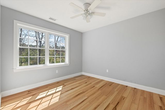 8 William Dr 8, Douglas, MA 01516