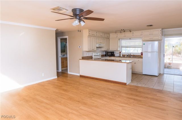 4103 E 10th ST, Lehigh Acres, FL 33972