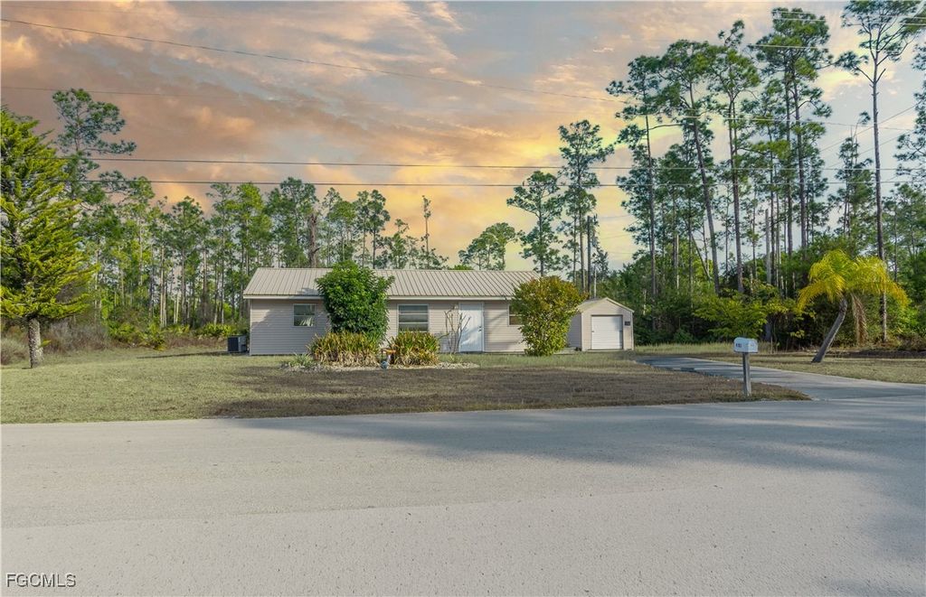 4103 E 10th ST, Lehigh Acres, FL 33972