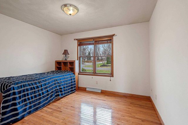 W6678 EMERALD COURT, Greenville, WI 54942